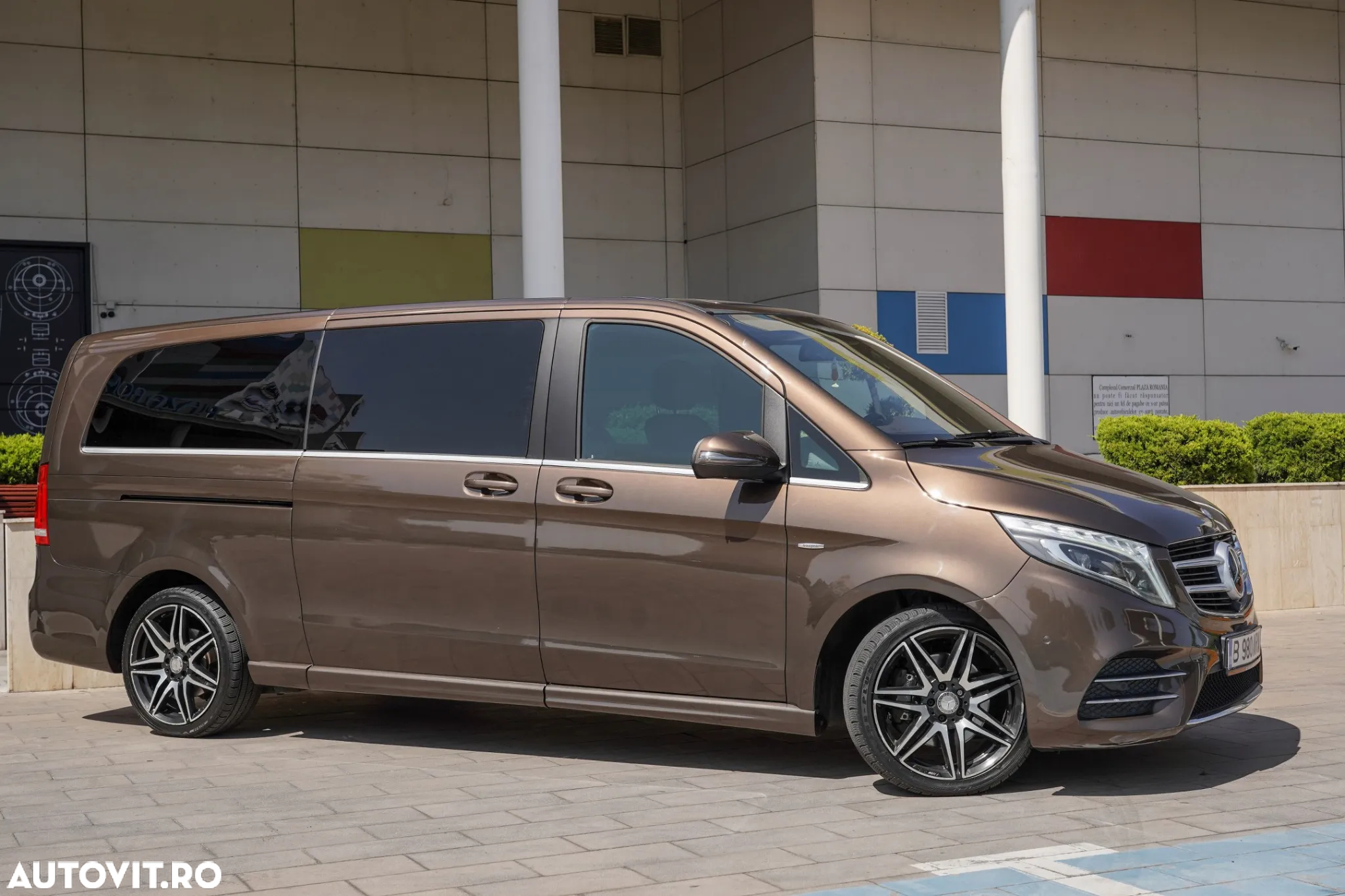 Mercedes-Benz V 250 BlueTEC Aut. Extralong Avantgarde - 17