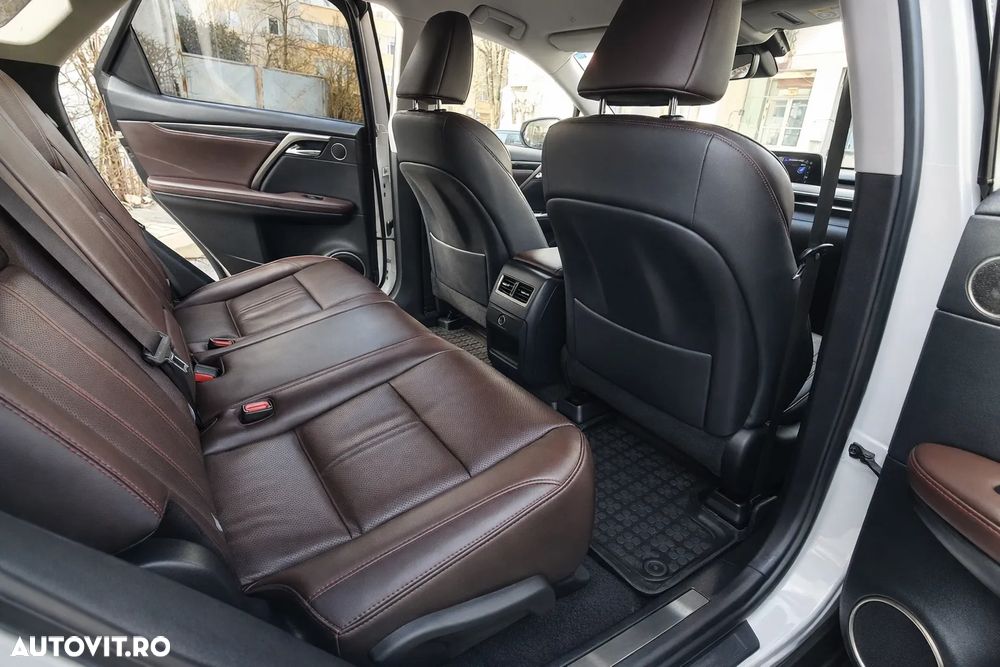 Lexus Seria RX 450h Aut. President - 14