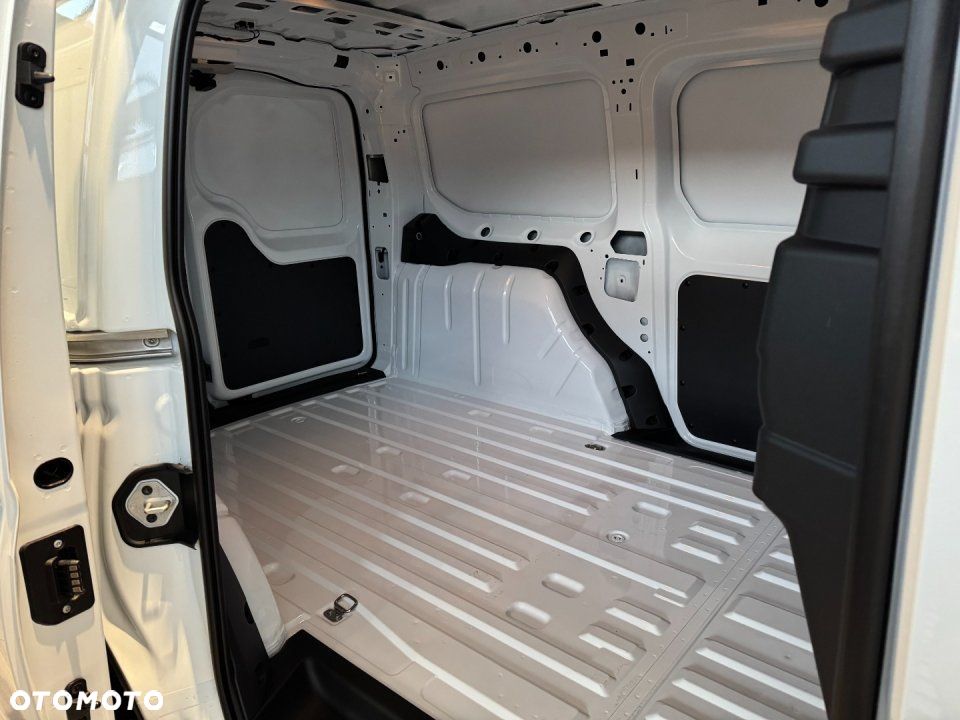 Ford Transit Connect - 6