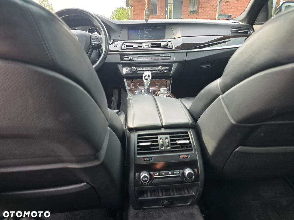 BMW Seria 5 535d - 15