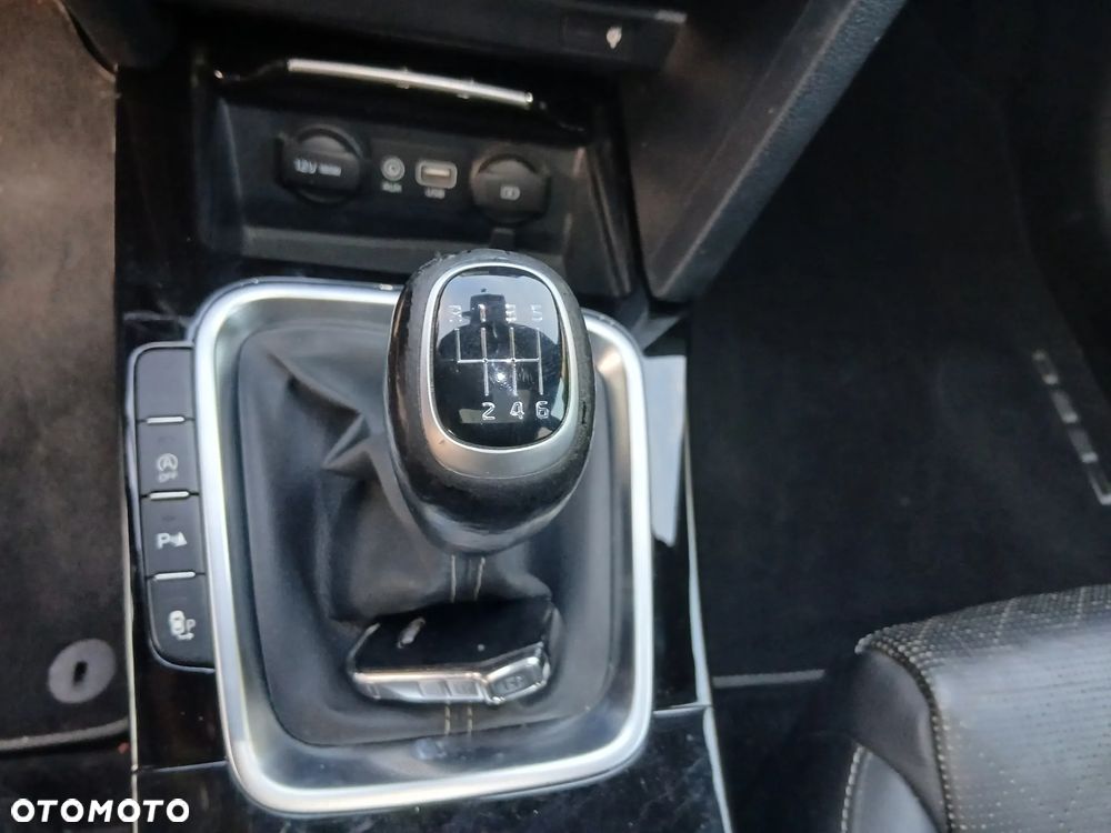 Kia ProCeed 1.4 T-GDI GT Line - 17
