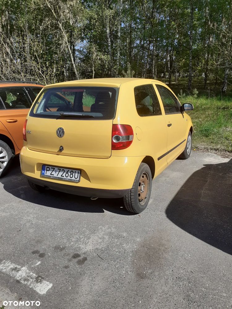 Volkswagen Fox - 3