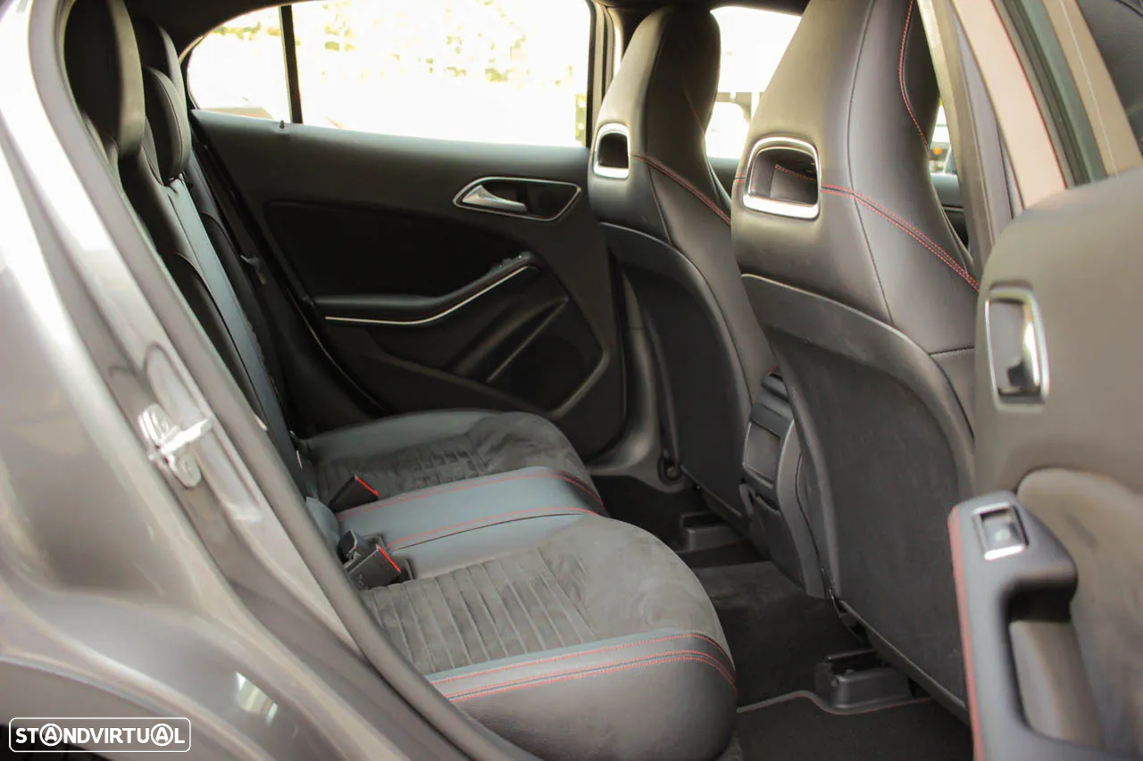 Mercedes-Benz GLA 180 CDi AMG Line - 7