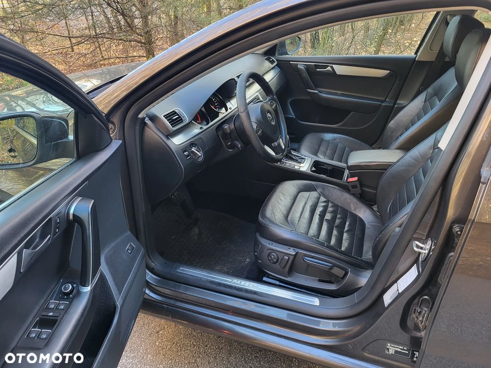 Volkswagen Passat 2.0 TDI Highline DSG - 7