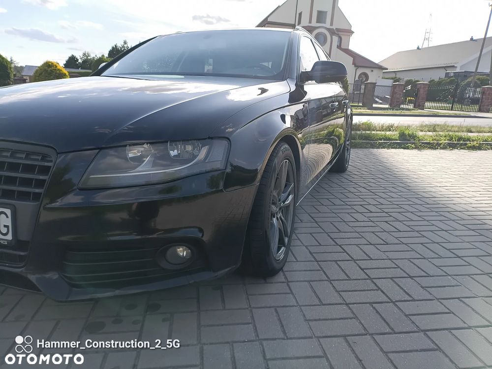 Audi A4 Avant 2.0 TDI - 1