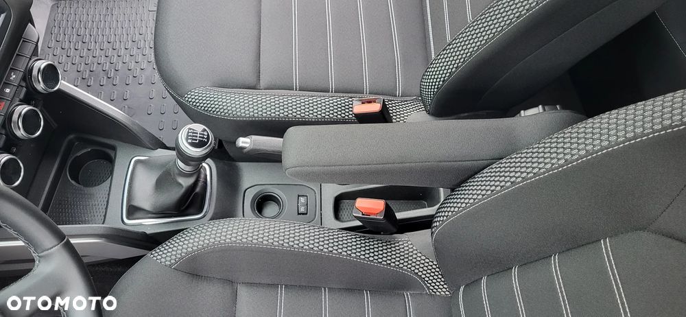 Dacia Duster 1.3 TCe FAP Prestige - 33