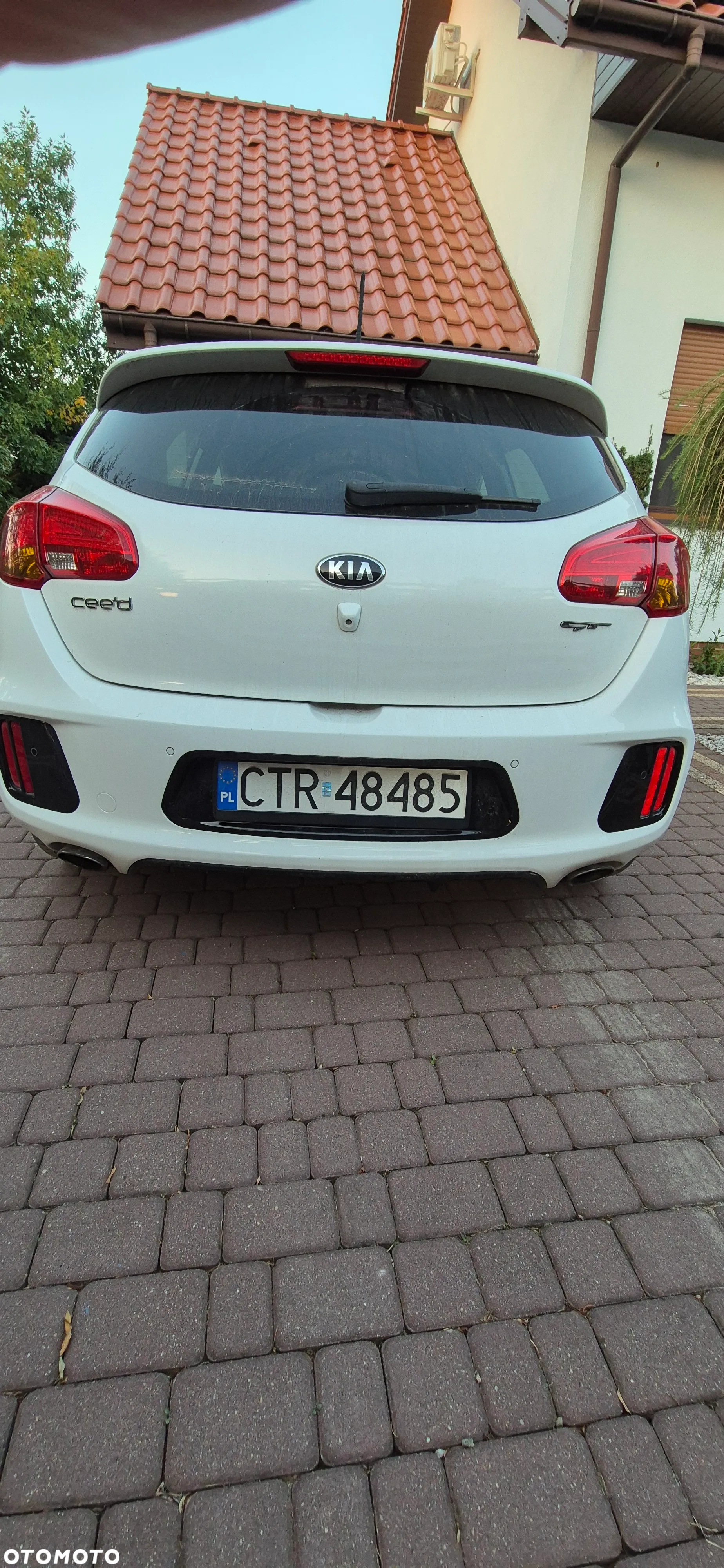 Kia Ceed 1.6 T-GDI GT - 4