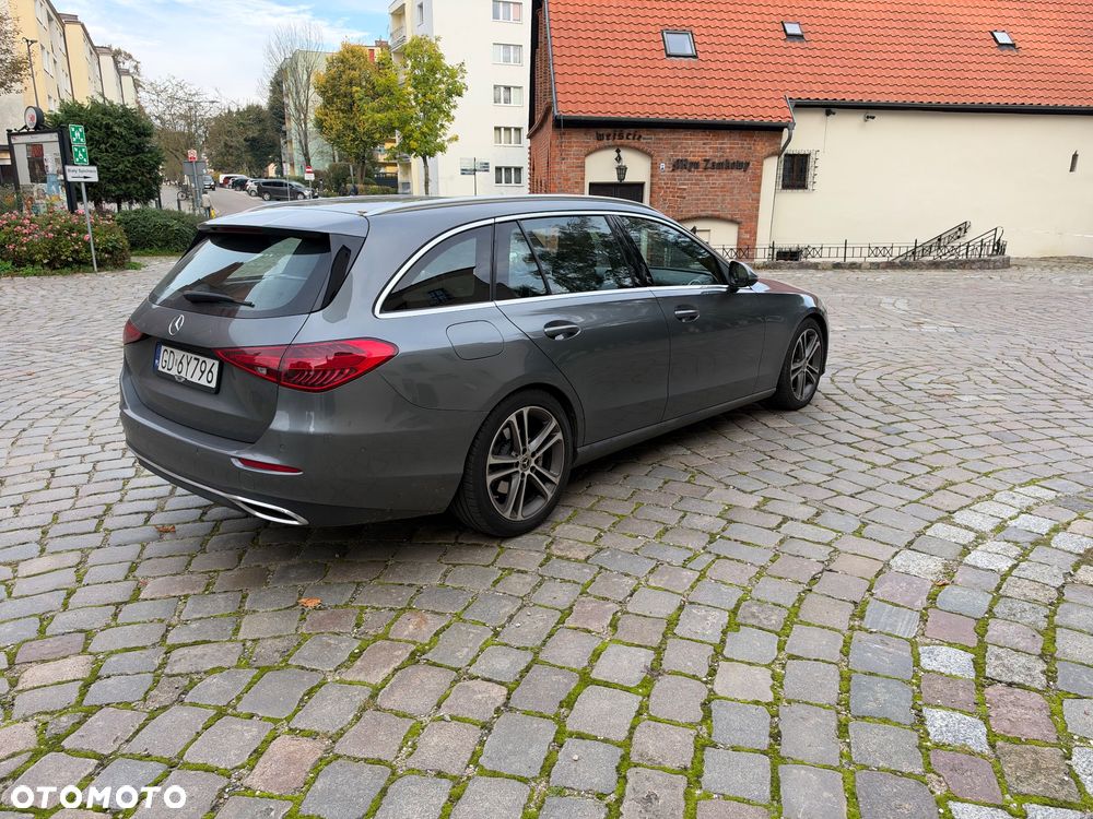 Mercedes-Benz C-Class 2023 photo 5
