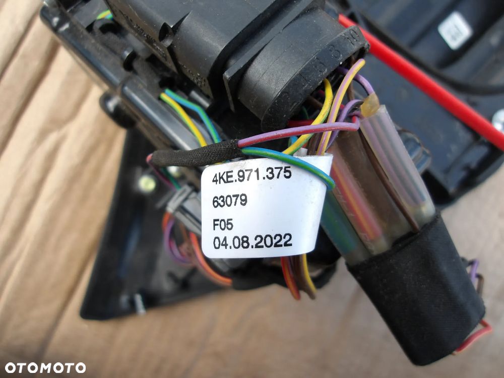 GNIAZDA LADOWANIA KLAPKA AUDI E TRON 4KE971375 - 13