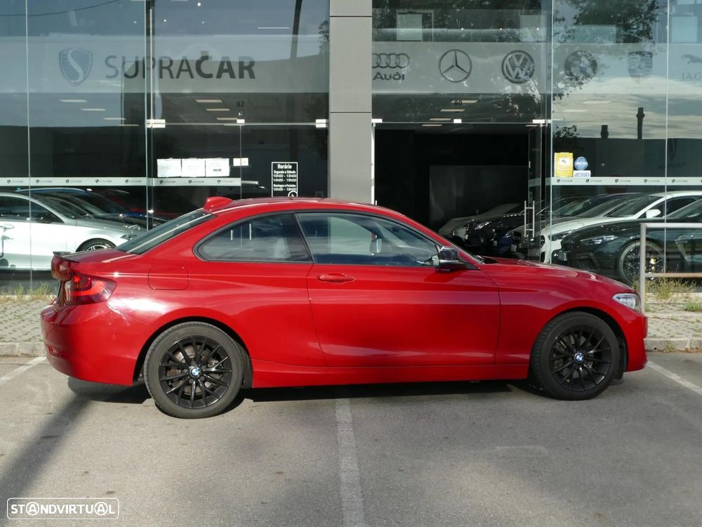 BMW 220 d Coupe Advantage Auto - 37