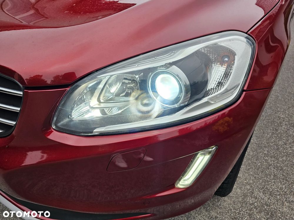 Volvo XC 60 D4 AWD Summum - 4