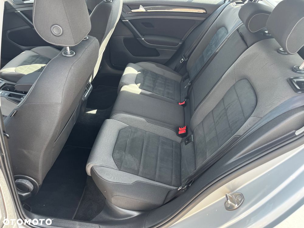 Volkswagen Golf 2.0 TDI BMT Highline DSG - 26