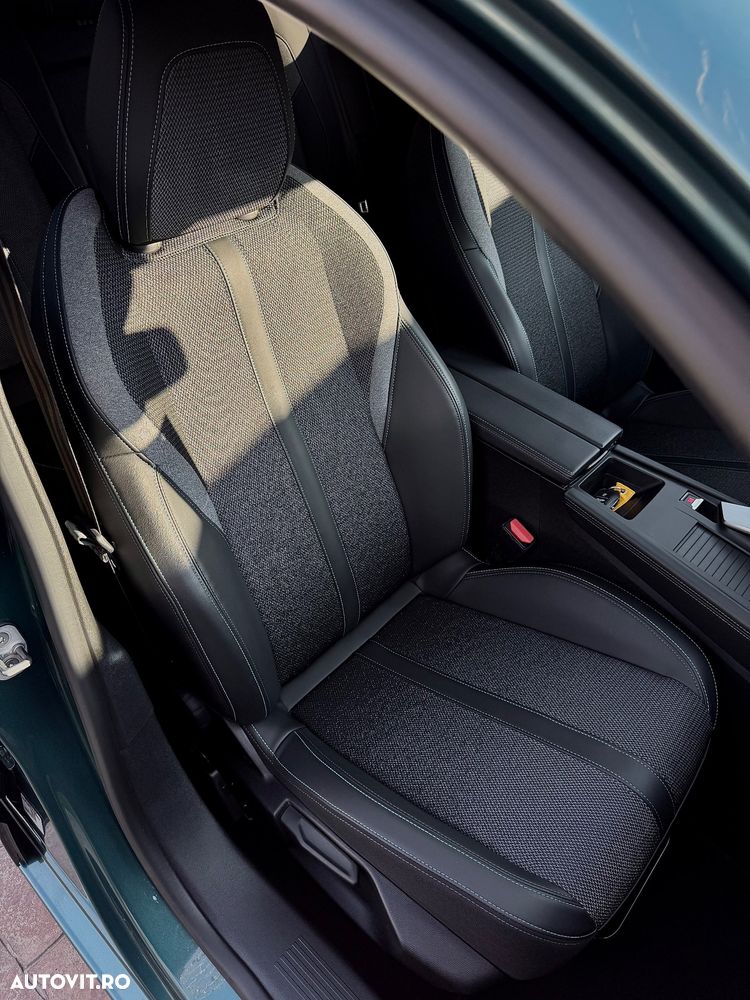 Peugeot 308 1.6L 180 EAT8 PHEV Allure - 19