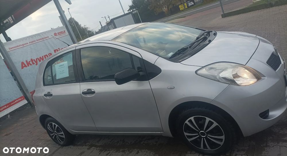 Toyota Yaris - 3
