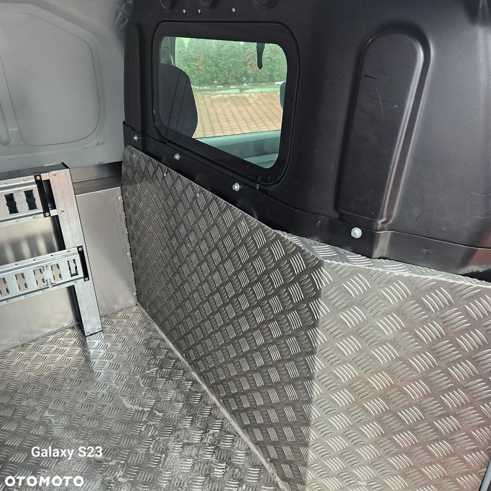 Renault Express - 26