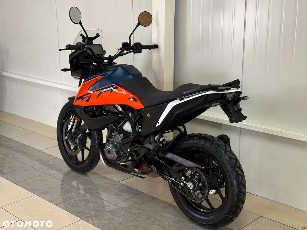 KTM Adventure - 6