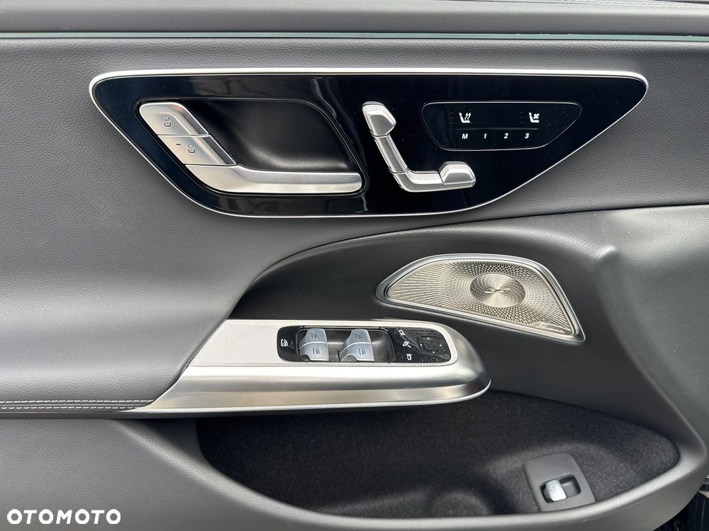 Mercedes-Benz Klasa E 450 d mHEV 4-Matic Exclusive 9G-Tronic - 30