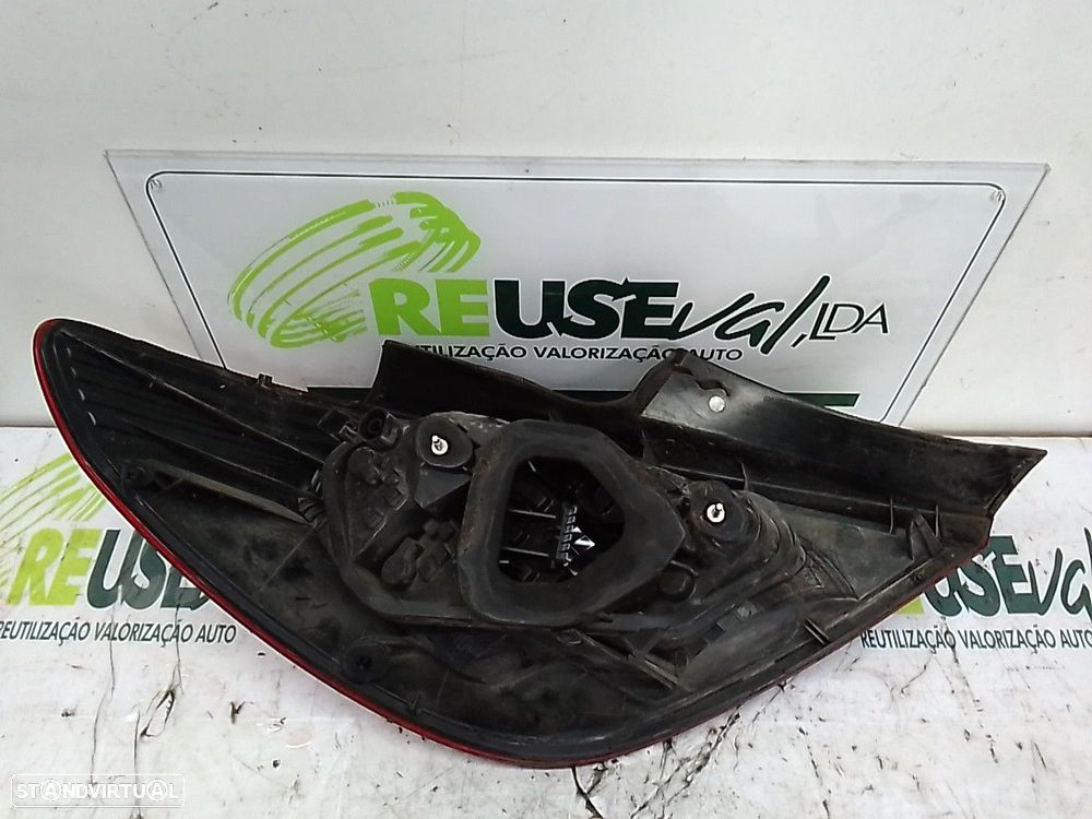 Farolim Stop Dto Opel Corsa D (S07) - 2