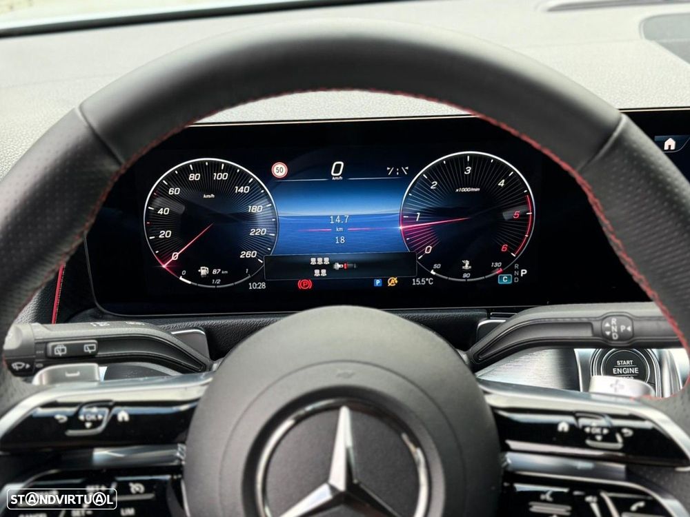 Mercedes-Benz GLB 200 d - 13