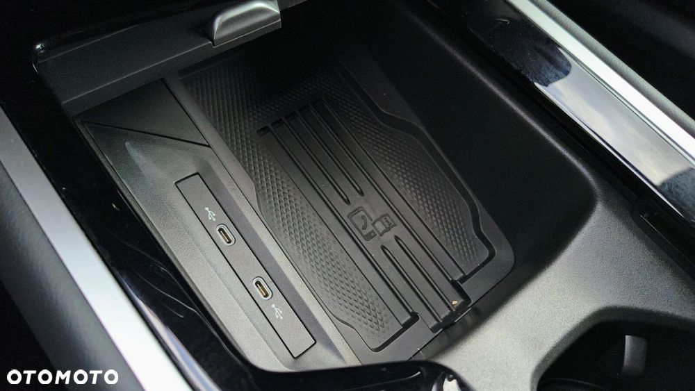 Volkswagen Passat - 29