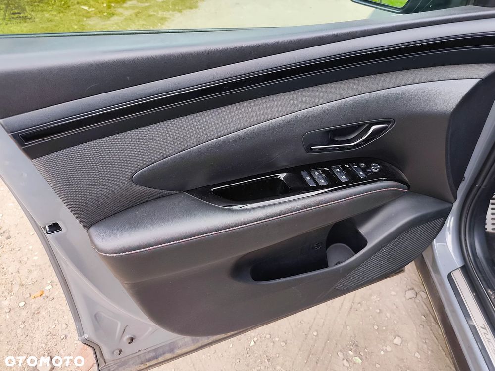 Hyundai Tucson 1.6 T-GDi HEV 2WD N Line - 23
