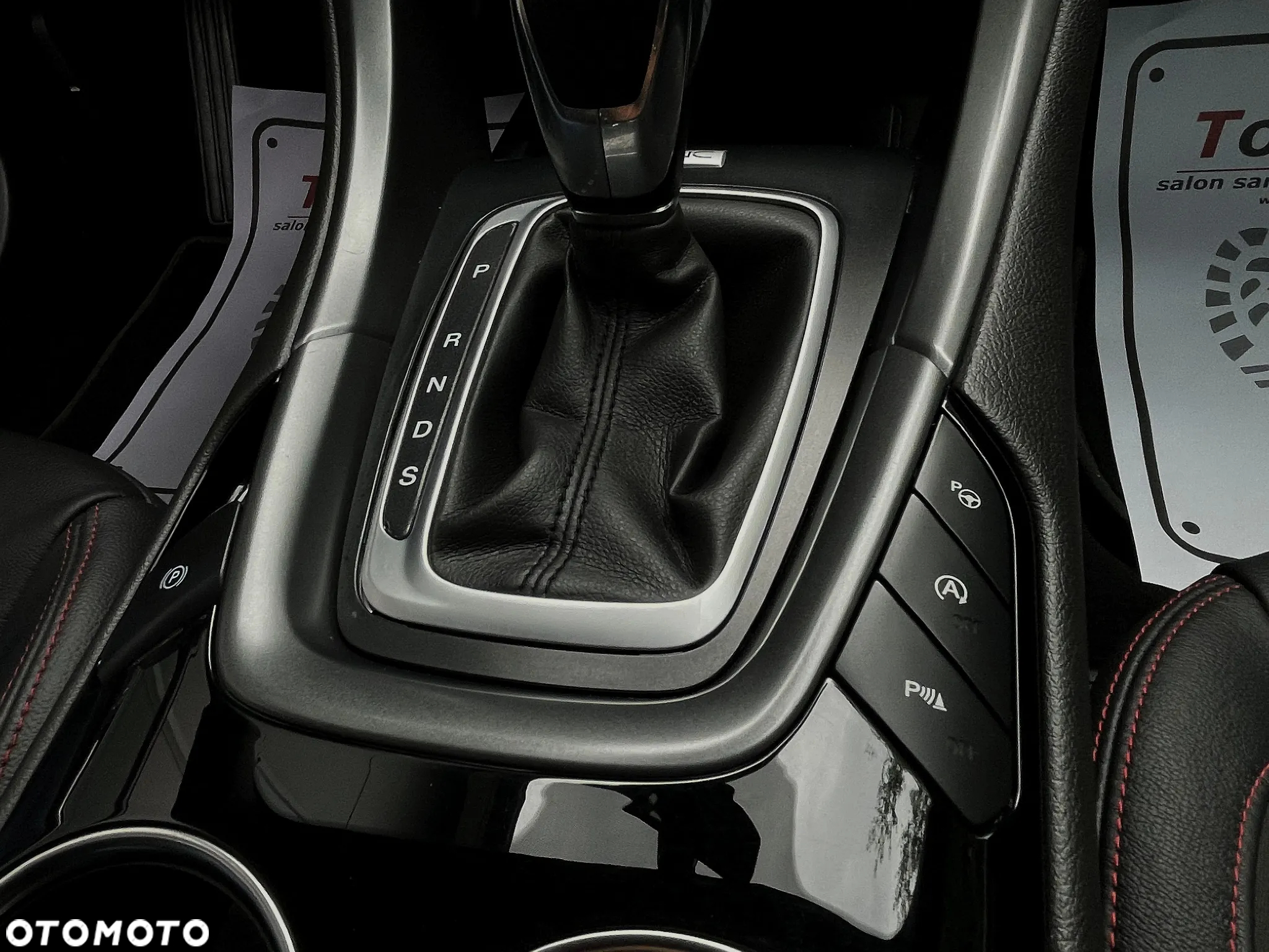 Ford Mondeo 2.0 TDCi ST-Line PowerShift - 26