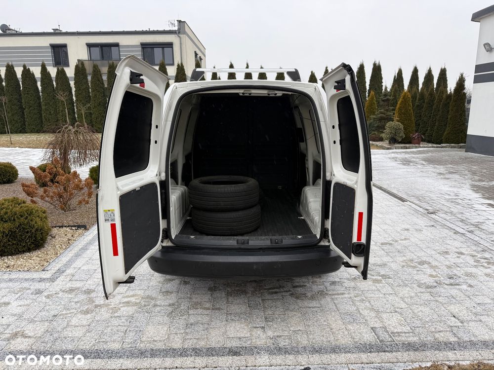 Volkswagen Caddy MAXI - 19