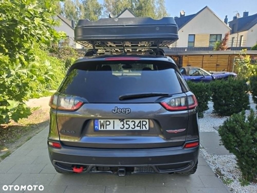 Jeep Cherokee - 7