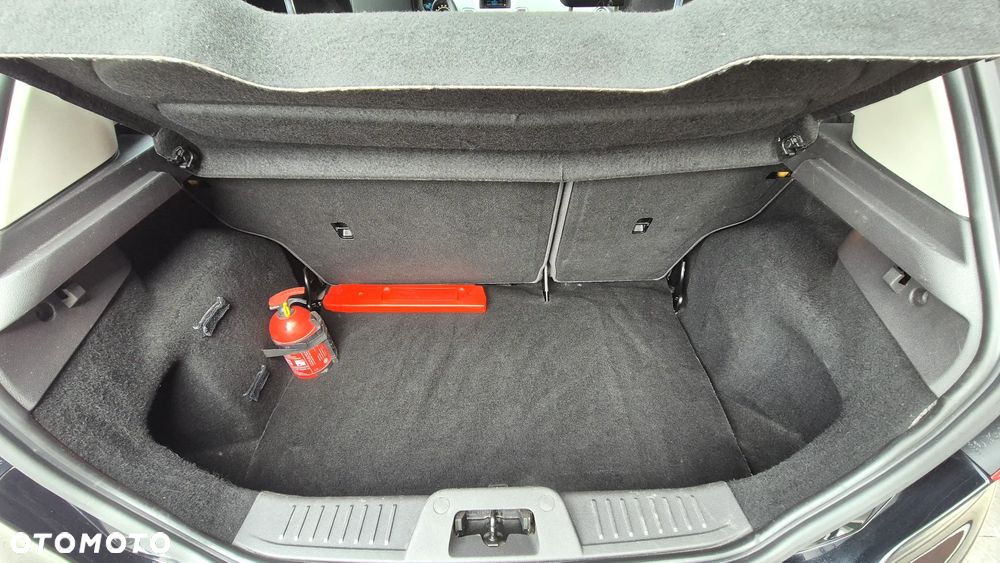 Ford Fiesta 1.25 Silver X (Trend) EU5 - 17
