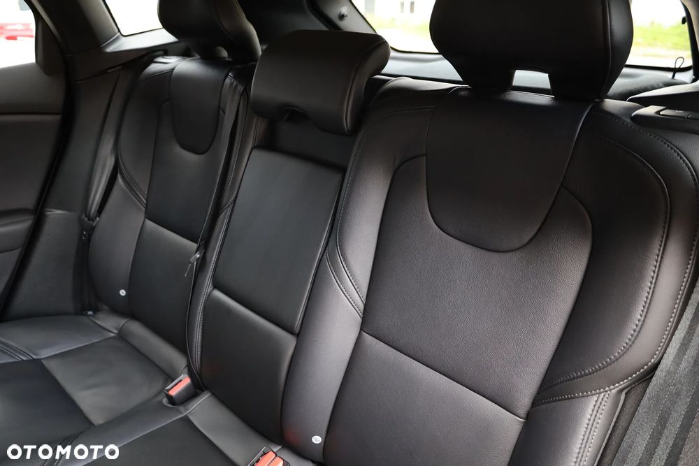 Volvo V40 T2 Inscription - 23