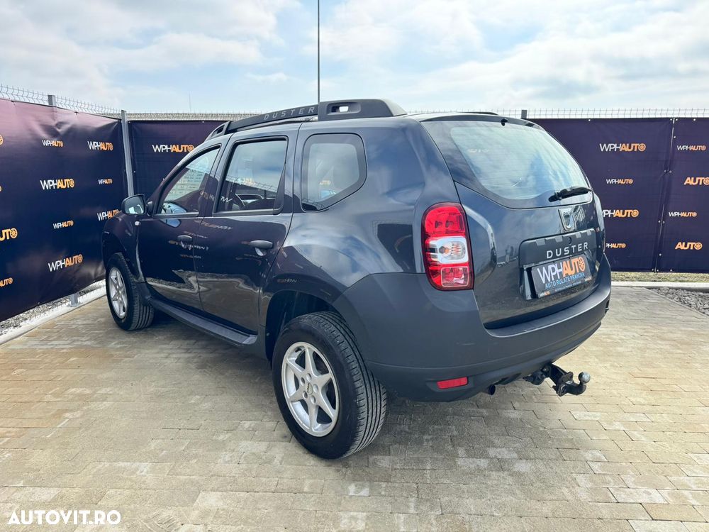 Dacia Duster 1.6 16V 105 4x2 Laureate - 11