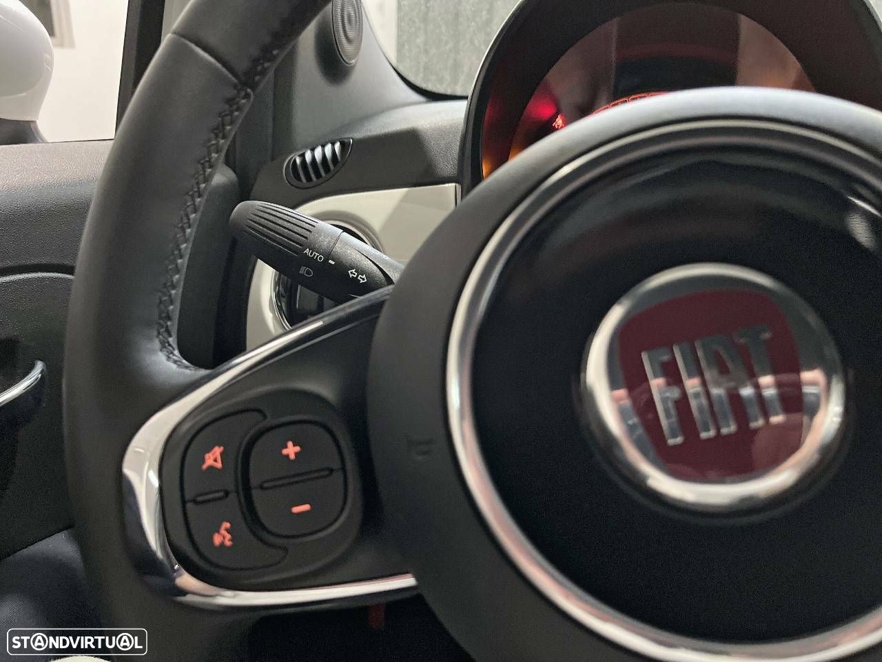 Fiat 500C 1.0 Hybrid Club - 12
