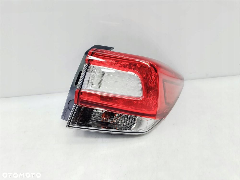 SUBARU XV II 17r PRAWA LAMPA TYŁ LED ORY EU - 3