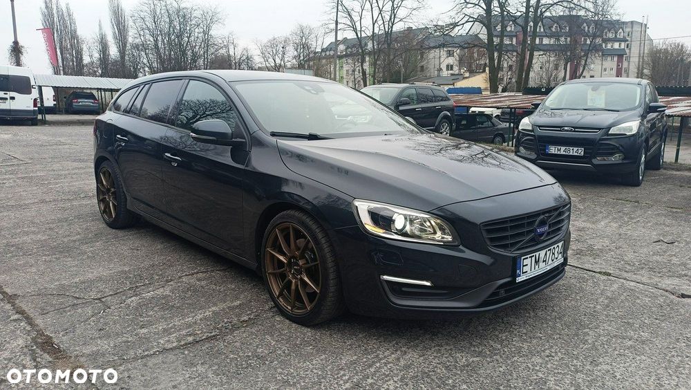 Volvo V60 - 2