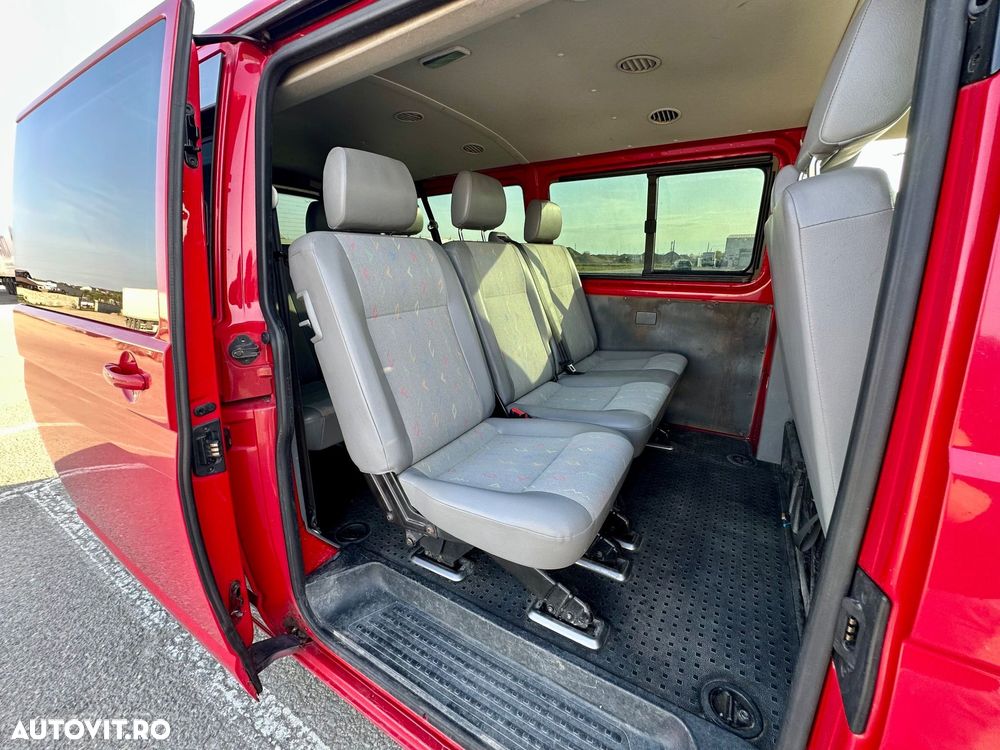 Volkswagen Transporter Caravelle Lang Trendline - 11