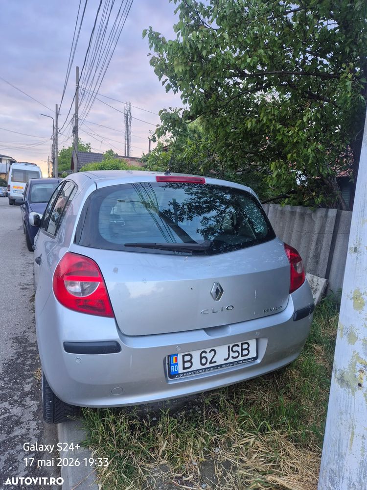 Renault Clio III 1.5 dCi Expression - 3