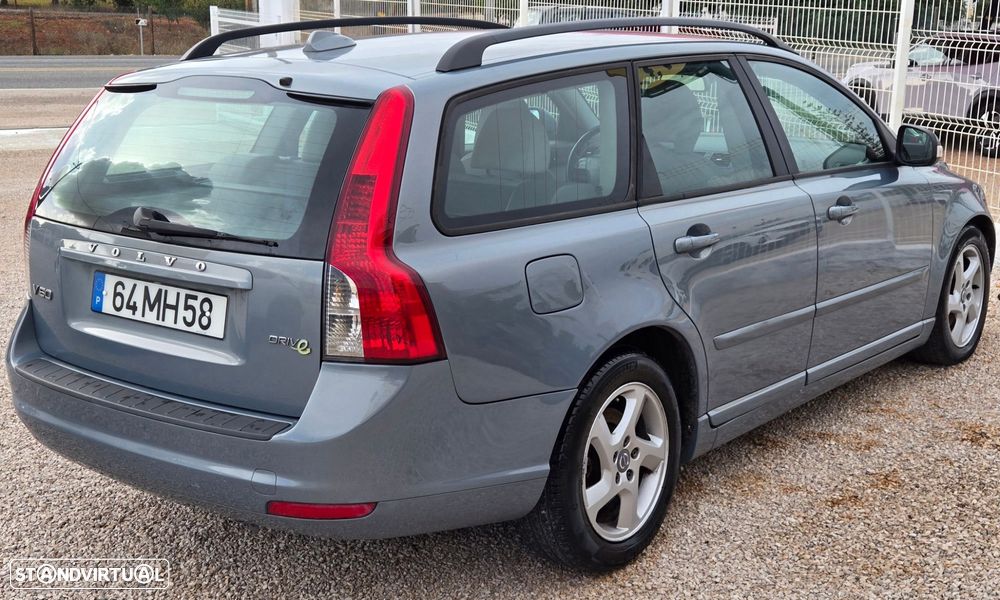 Volvo V50 1.6 D Drive Summum Start/Stop - 3