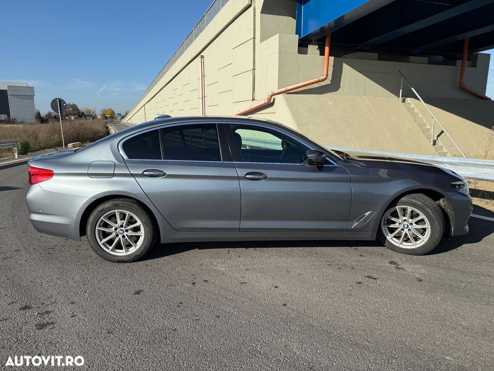 BMW Seria 5 520d xDrive Aut. - 33
