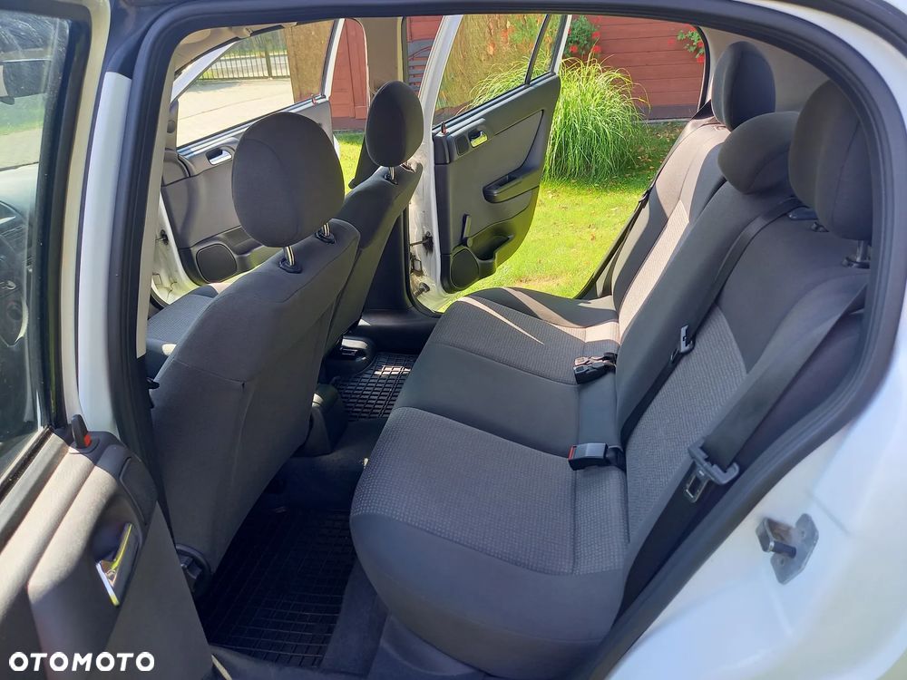 Opel Astra 1.4 - 15