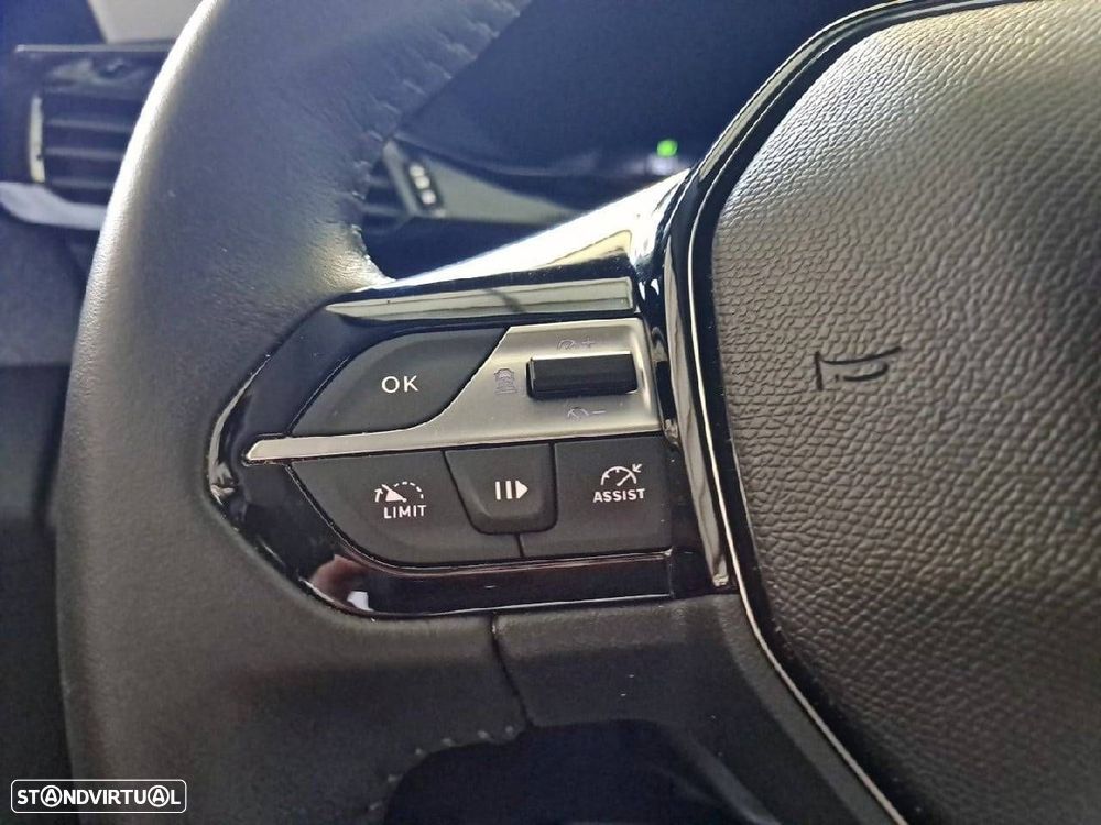 Peugeot 308 1.2 PureTech Allure Pack - 16