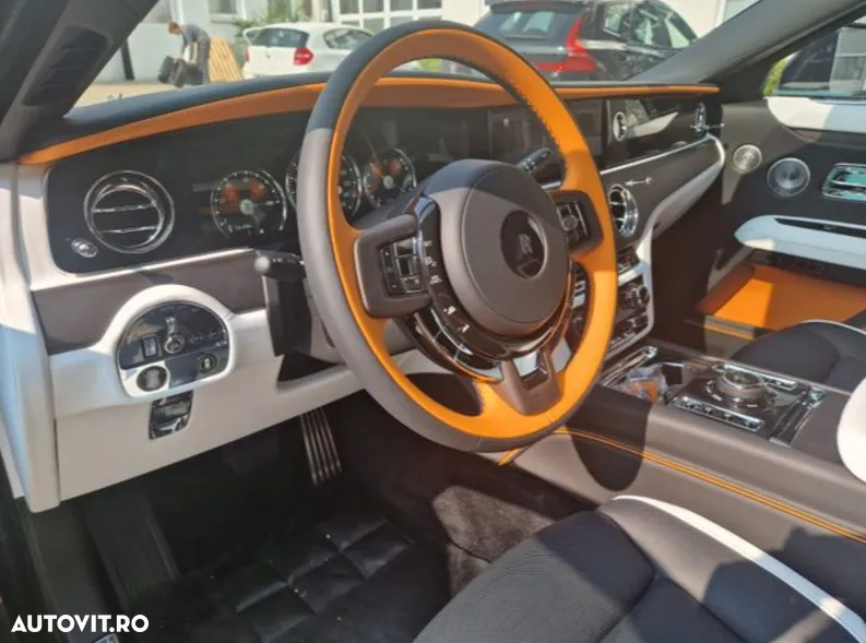 Rolls-Royce Ghost - 5