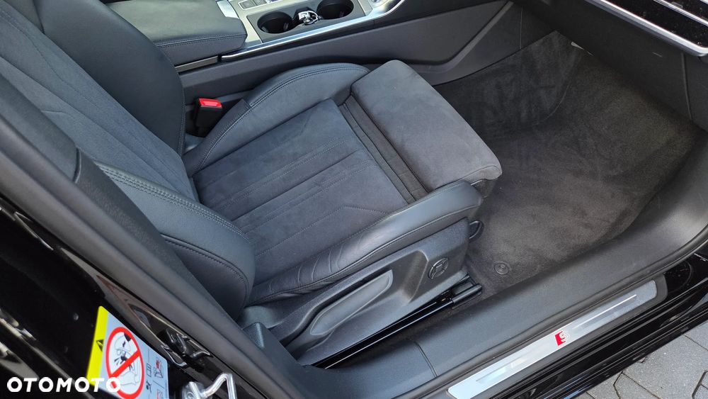 Audi A6 Avant - 8