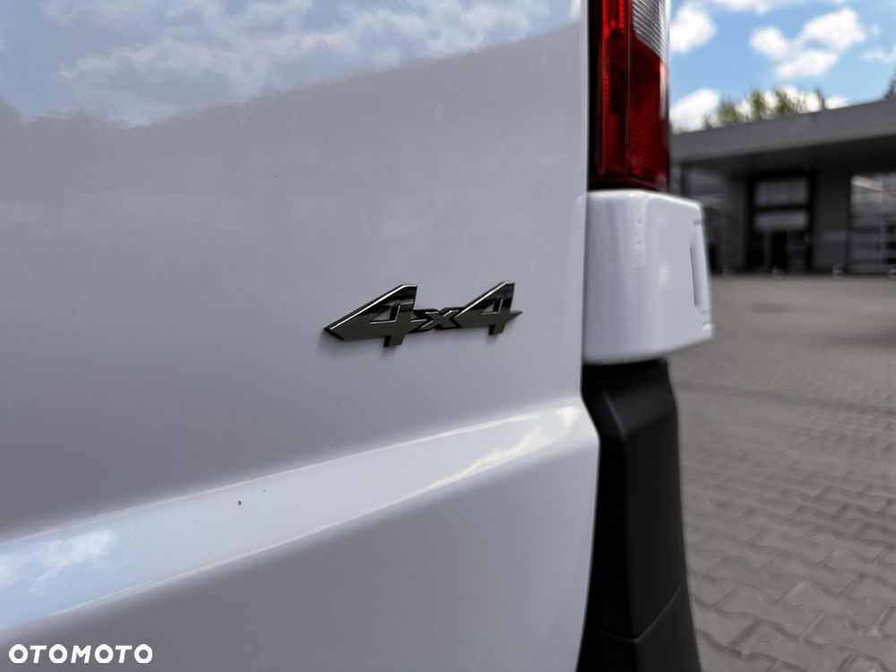 Mercedes-Benz Vito - 21