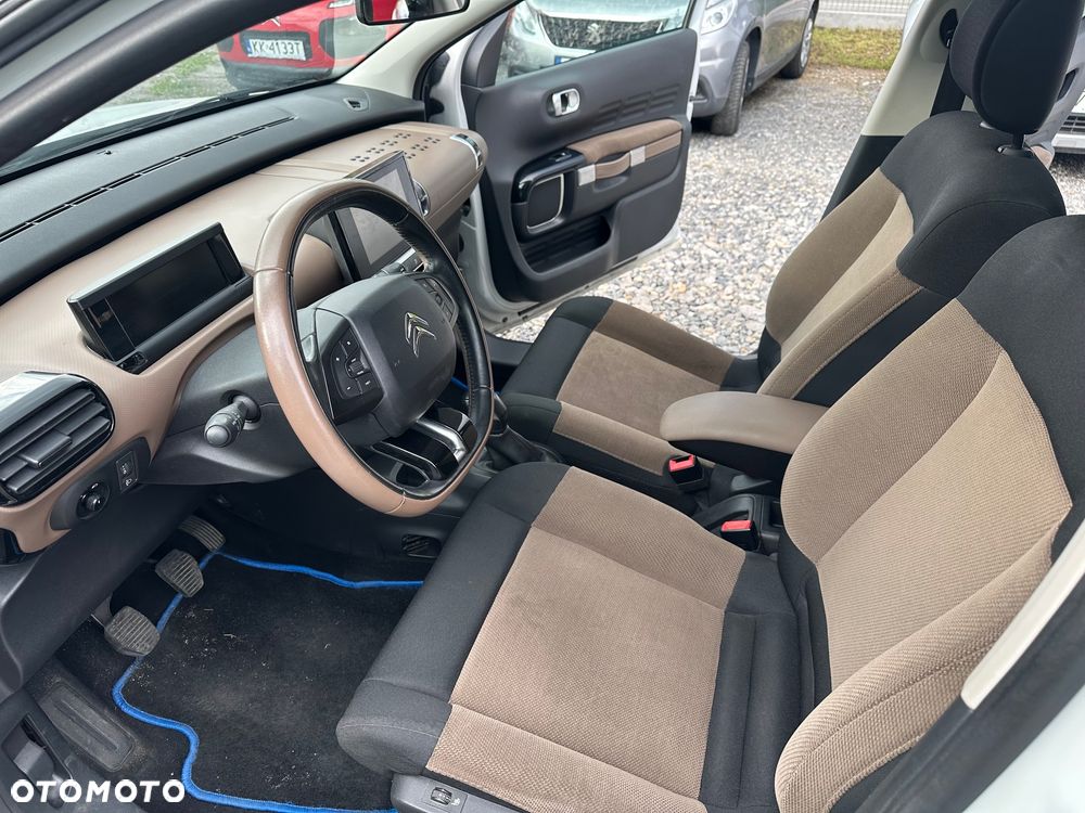 Citroën C4 Cactus VTi 82 Shine - 16