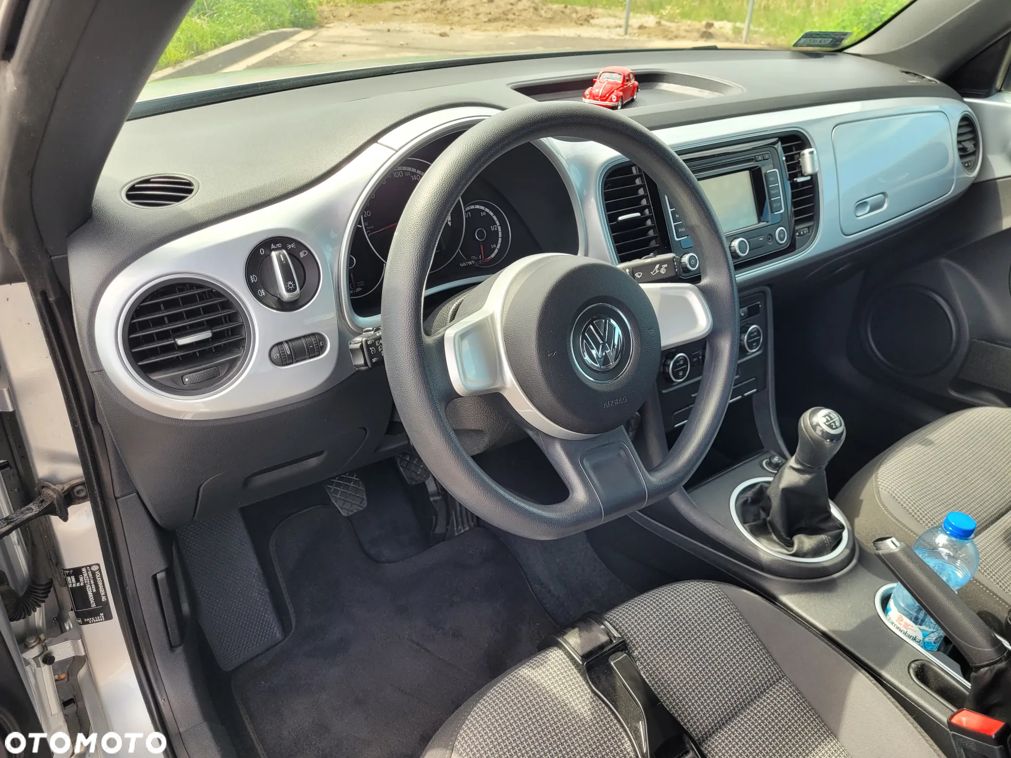 Volkswagen Beetle 1.6 TDI Design - 17
