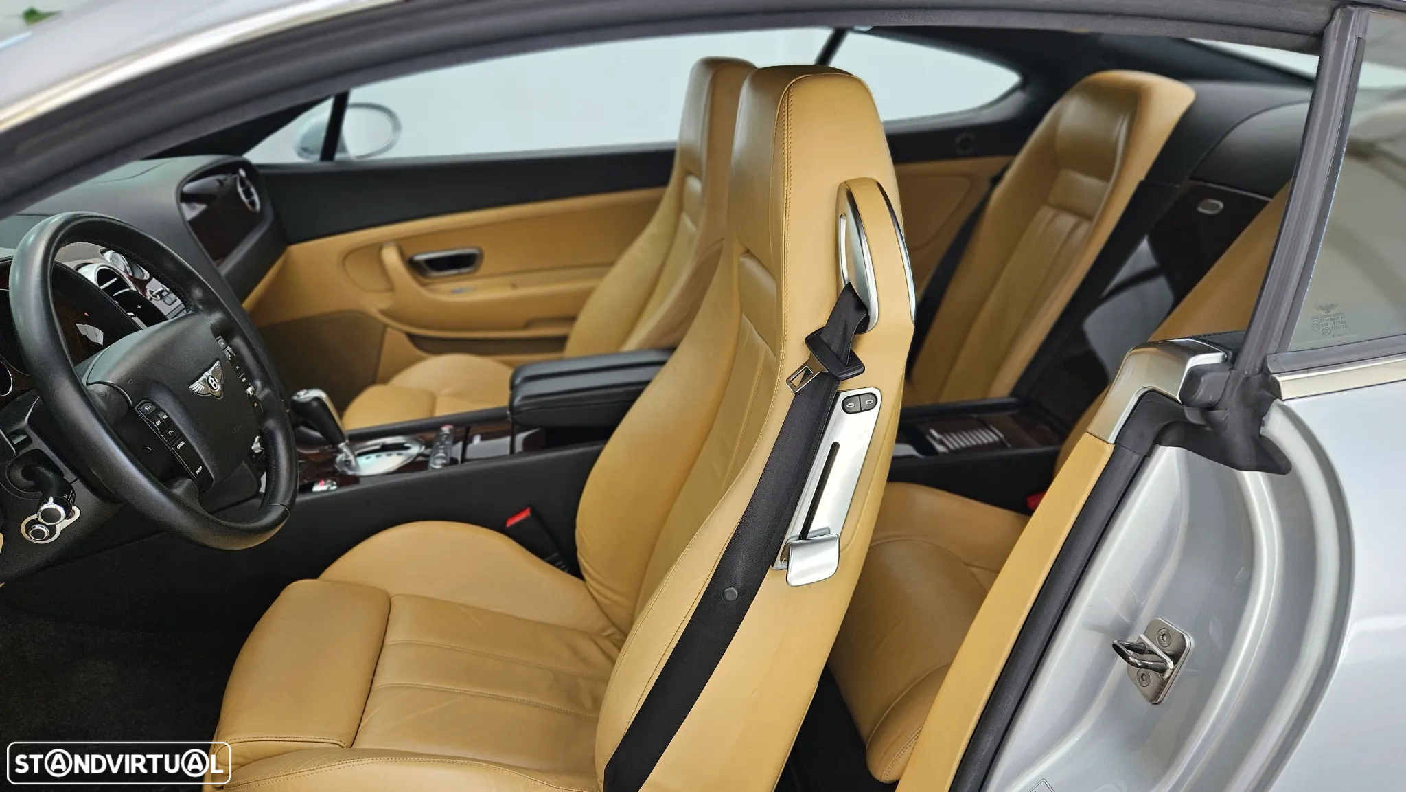 Bentley Continental GT - 6