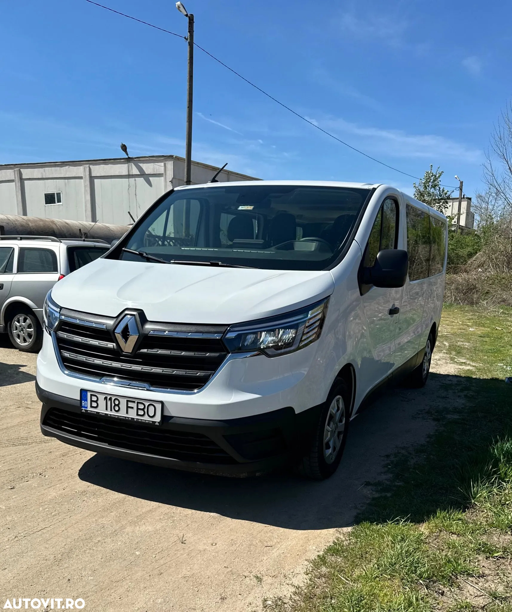 Renault Trafic Combi 2.0 Blue dCi 110 S&S L2 8+1 Life - 5