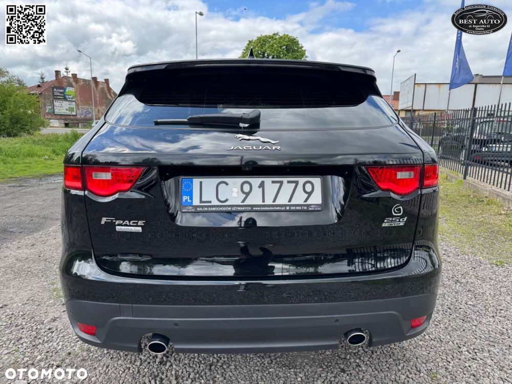 Jaguar F-Pace - 13