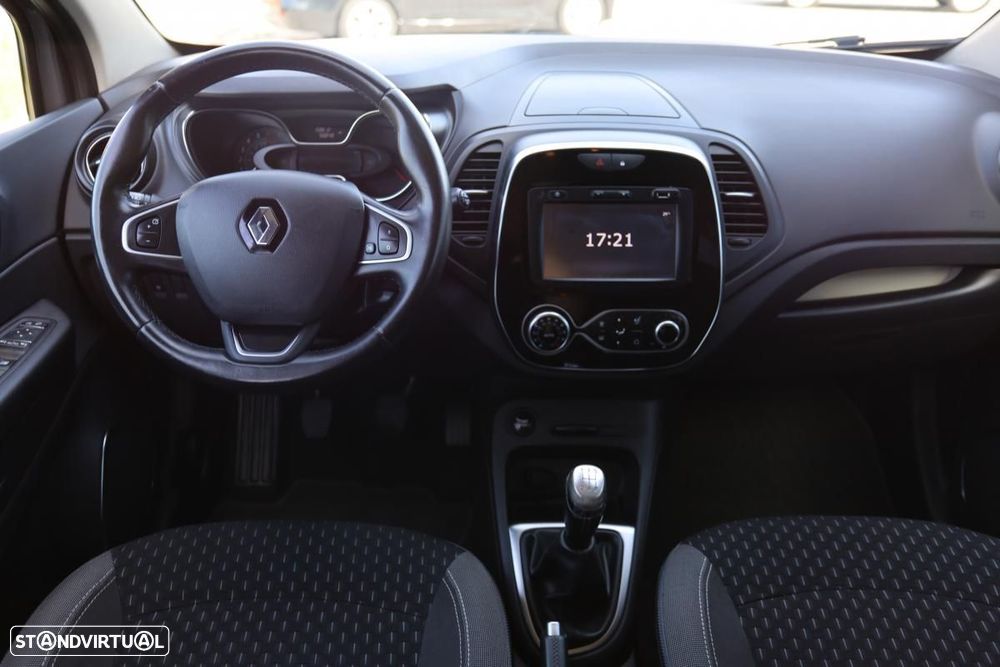 Renault Captur 0.9 TCE Exclusive - 17