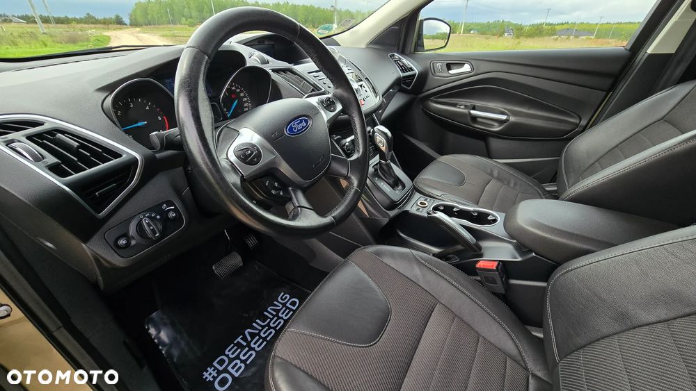 Ford Kuga 2.0 TDCi 4x4 Titanium - 11
